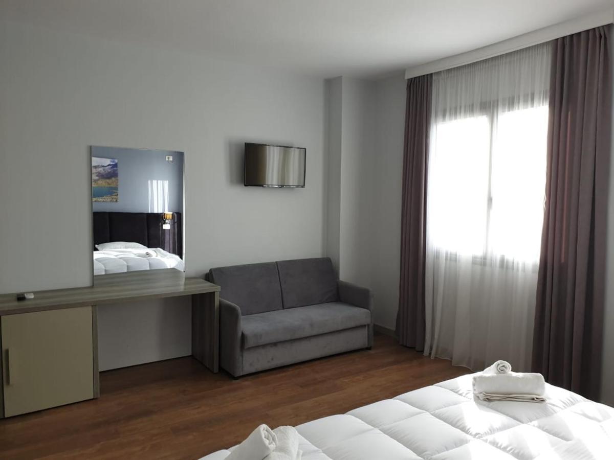Perandor Beach Драч Екстериор снимка