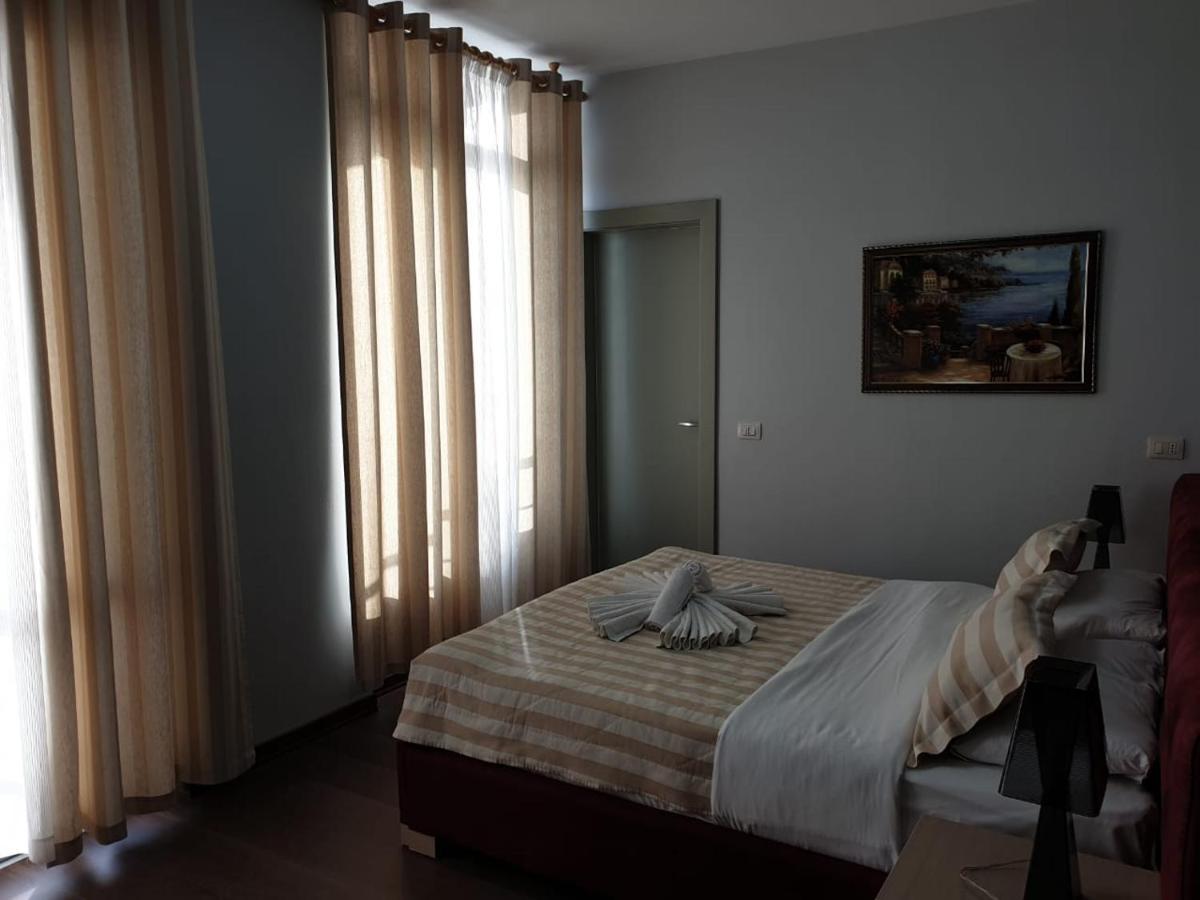 Perandor Beach Драч Екстериор снимка
